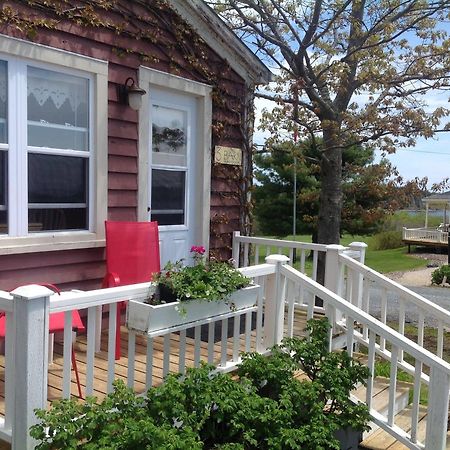 Bayview Pines Country Inn B&B Mahone Bay Eksteriør bilde