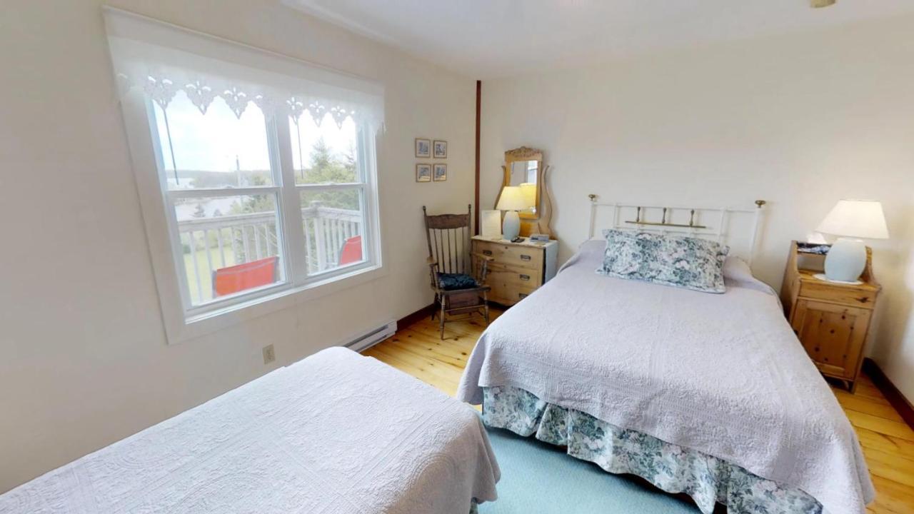 Bayview Pines Country Inn B&B Mahone Bay Eksteriør bilde