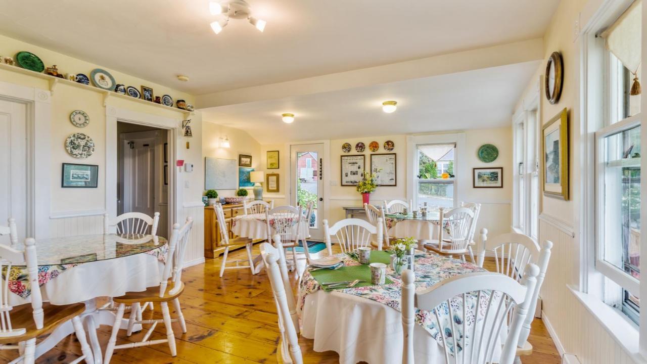 Bayview Pines Country Inn B&B Mahone Bay Eksteriør bilde