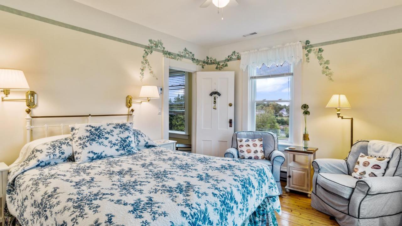 Bayview Pines Country Inn B&B Mahone Bay Eksteriør bilde