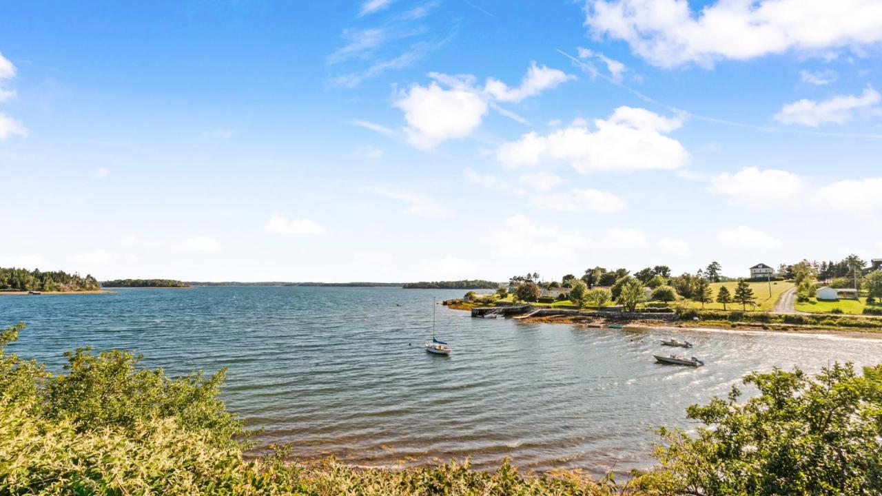 Bayview Pines Country Inn B&B Mahone Bay Eksteriør bilde