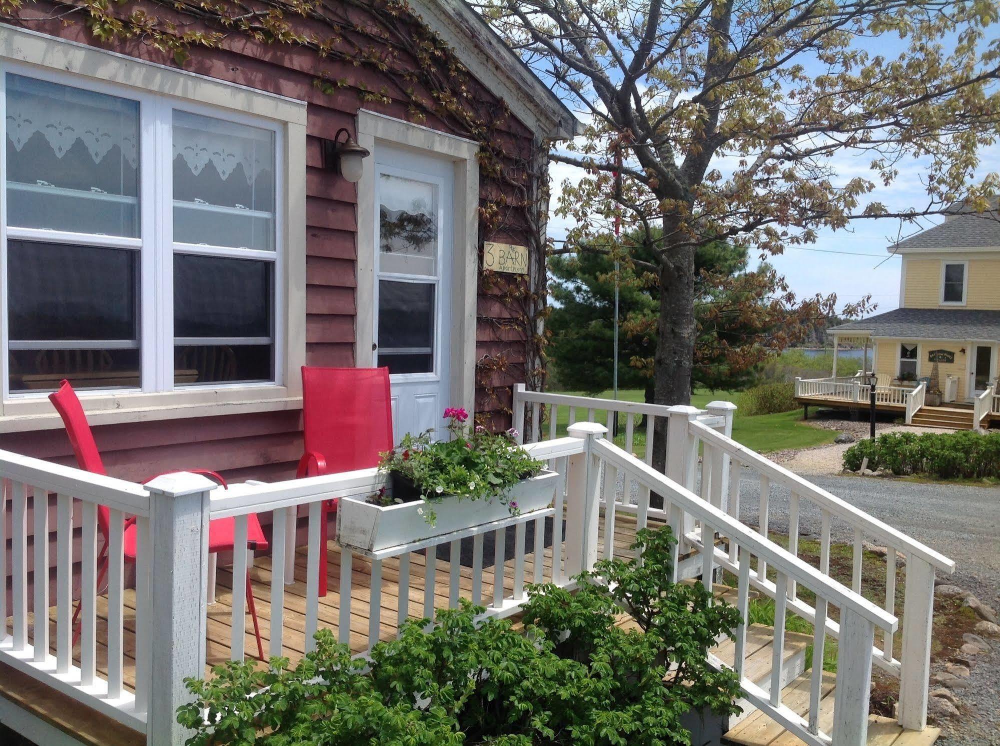 Bayview Pines Country Inn B&B Mahone Bay Eksteriør bilde